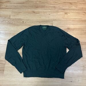 C.C. Filson Co Seattle V Neck Sweater Men L 80% Cotton 20% Wool Dark Green